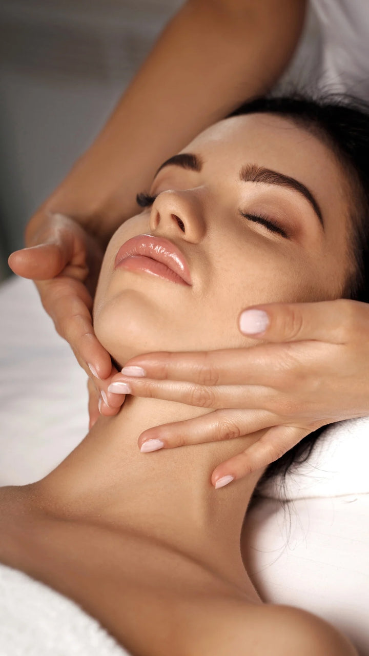 The Skin Power Cell Hydro Plasma Facial
